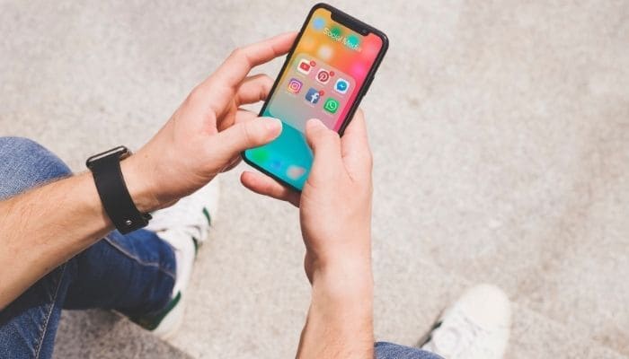 social media temptation